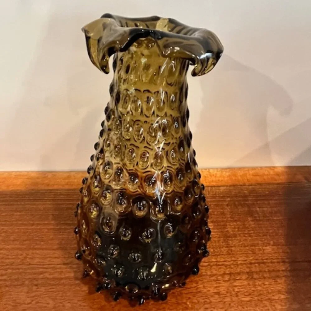 Empoli Smoke Glass Hobnail Split Folded Ruffle Vase 9